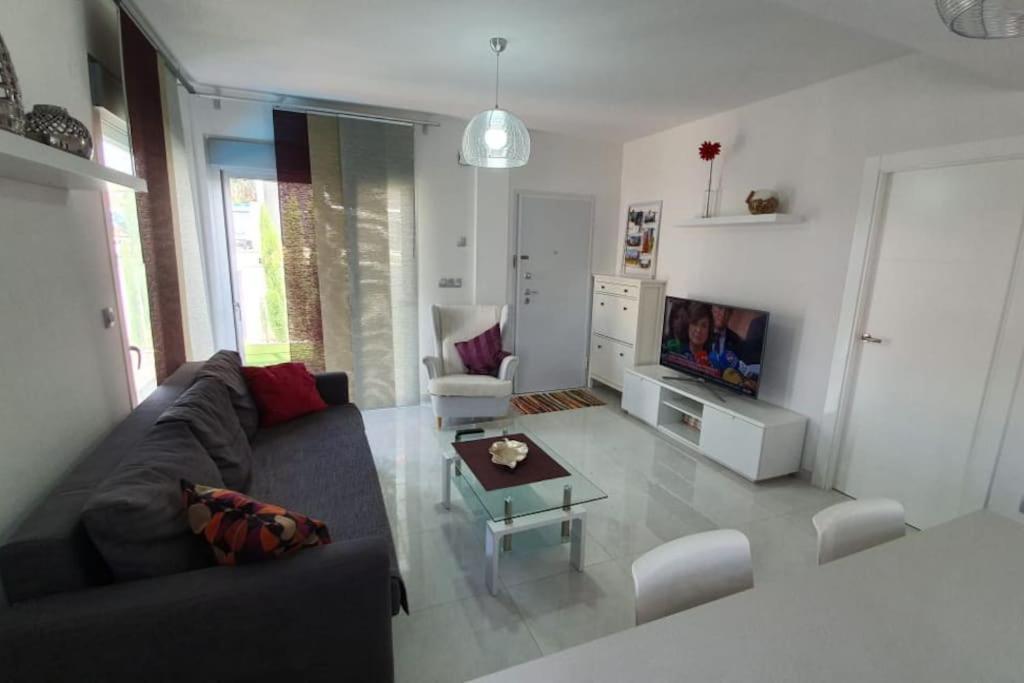 Villa Luxury - Private Pool - Wifi - Solarium لقنت المظهر الخارجي الصورة