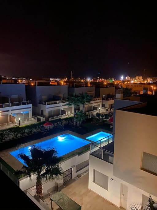 Villa Luxury - Private Pool - Wifi - Solarium لقنت المظهر الخارجي الصورة
